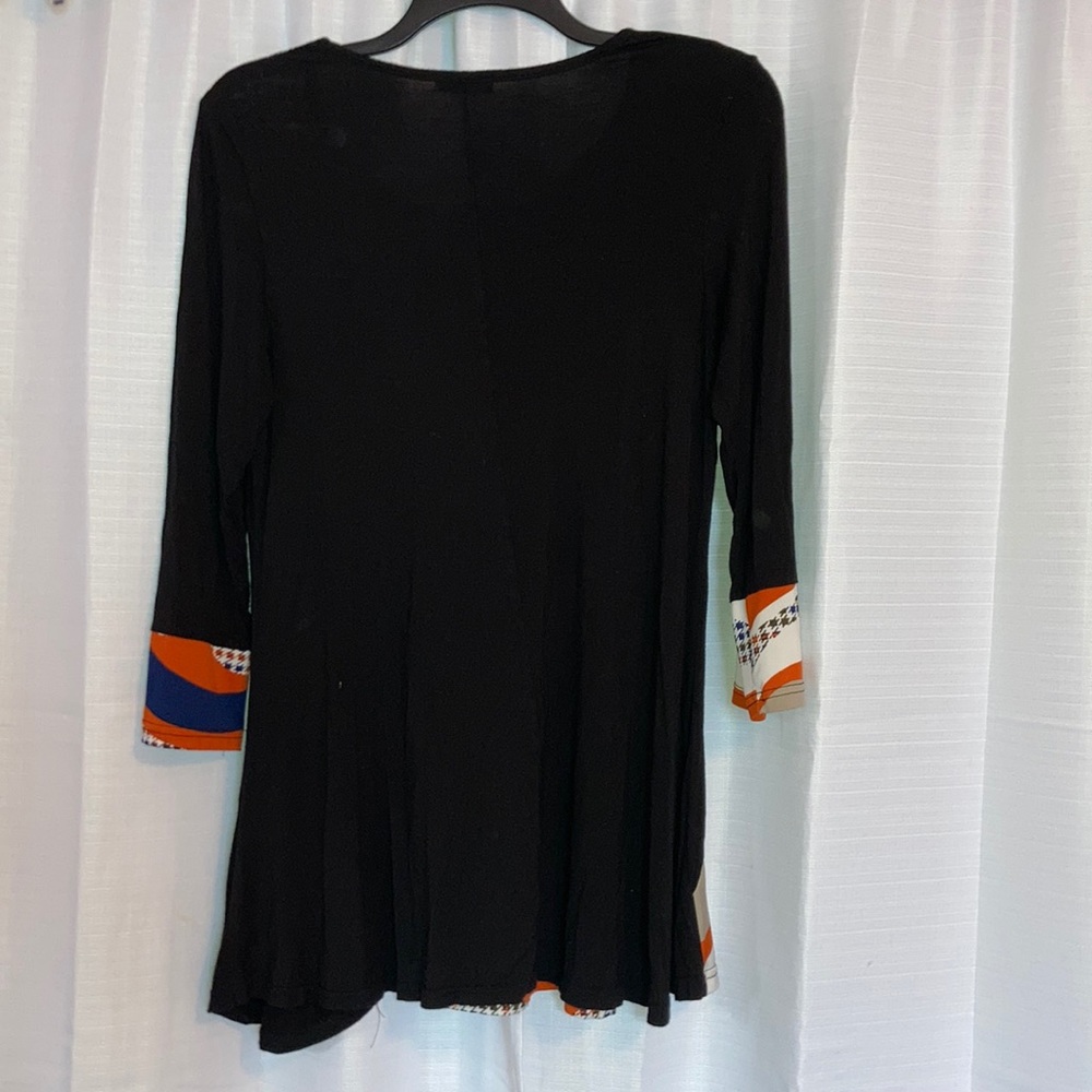 Tunic - Picture 3 of 3